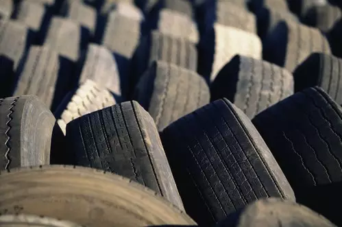 輪胎電子標(biāo)簽標(biāo)準實施 智能輪胎助力無人駕駛